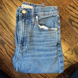 Madewell Womens high rise slim crop boyjean 24
